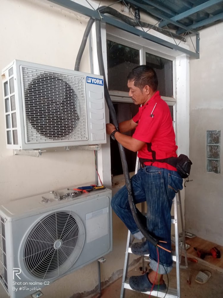 AirCond Man
