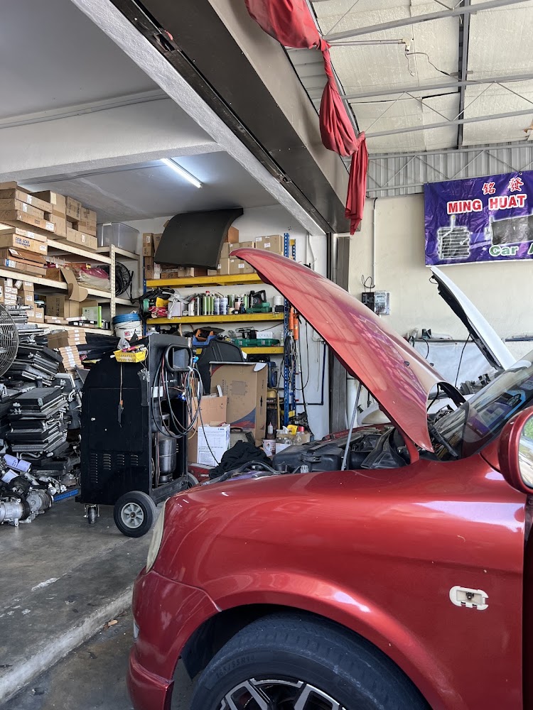 Ming Huat Auto Aircond Service (depan shell)